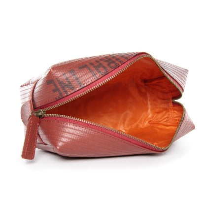 Elvis & Kresse Medium Wash Bag - Red