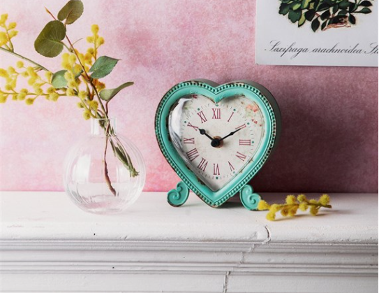 Boudoir Heart Clock
